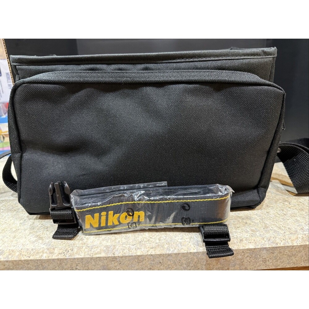 Nikon Camera Bag Case Black Shoulder Strap Padded Interior Organizer 12x8x9